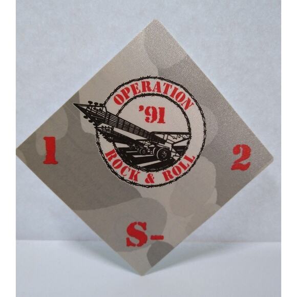 Judas Priest Alice Cooper Motorhead Operation Rock & Roll Cloth Backstage Pass - Picture 1 of 2